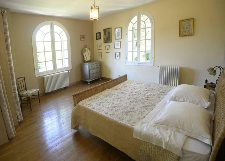 Les Deux Cedres Apartment Bergerac Exterior photo
